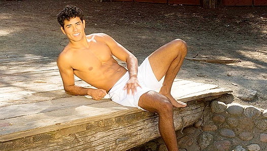 Eddies Rock-Hard Throb: This Latino Strokes His Thick Meat – SeanCodyX Exclusive