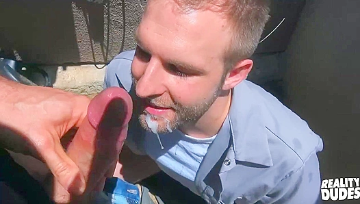 Jay Taylor Gets Rough Outdoor Booty Call — Straight Guy Yields to Craving – Str8Chaser