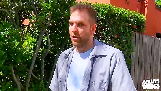 Jay Taylor Gets Rough Outdoor Booty Call — Straight Guy Yields to Craving – Str8Chaser