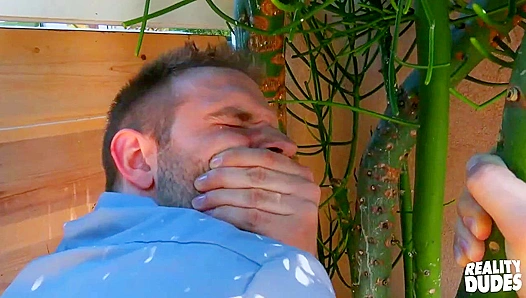 Jay Taylor Gets Rough Outdoor Booty Call — Straight Guy Yields to Craving – Str8Chaser