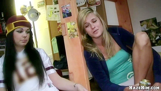 From Girls to Guys: Seduced into Loving Hard Cock – Chicks Made Him Gay 18+
