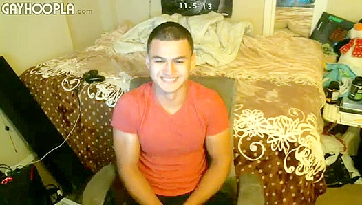 Latino Stud Goes Wild In Steamy Solo Workout – HotXGayPorn XNXX