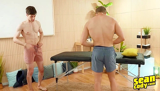 Kieran Angelos Hot Encounter: Wild Bareback Action – SeanCody
