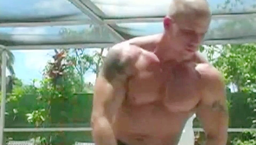 Tyler Olaf Get Wild: Steamy Threesome Action for Guys 30+ – GayXXXHub 18+