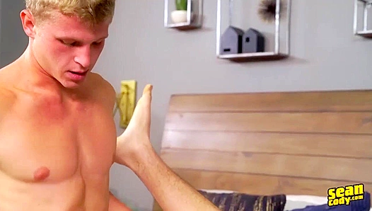Bareback Heat: Ripped studs from Sean Cody take on intense fuck sessions – 18+