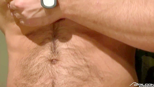 Trent Lockes Steamy Solo Session – A Fiery Falcon Studios Exclusive