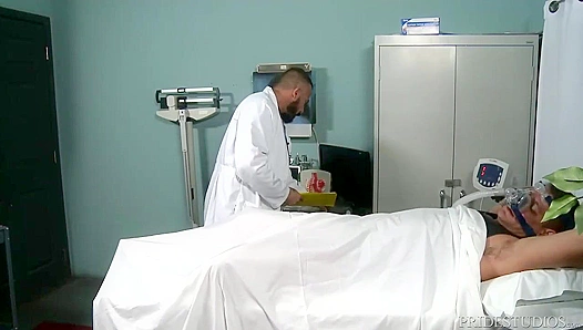 Alessio Jace Takes Massive Cock Hard—Hospital Bed Destroyed – GayPornXL 18+