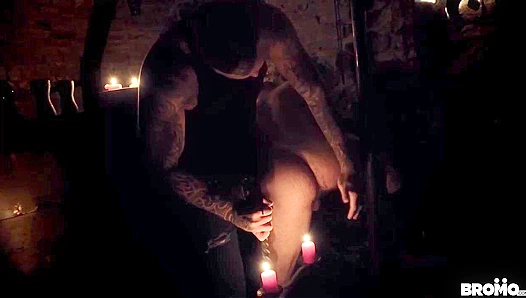 Tattooed Beast Ryan Cage Devours Hung Bear Jerry — BromoUSA 18+