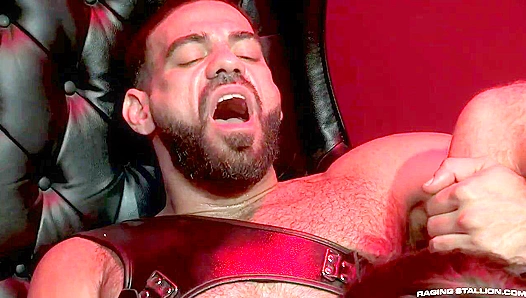 Ricky, Larkin Mason Go Hard Sucking Massive Throbbing Cocks – RagingStallion
